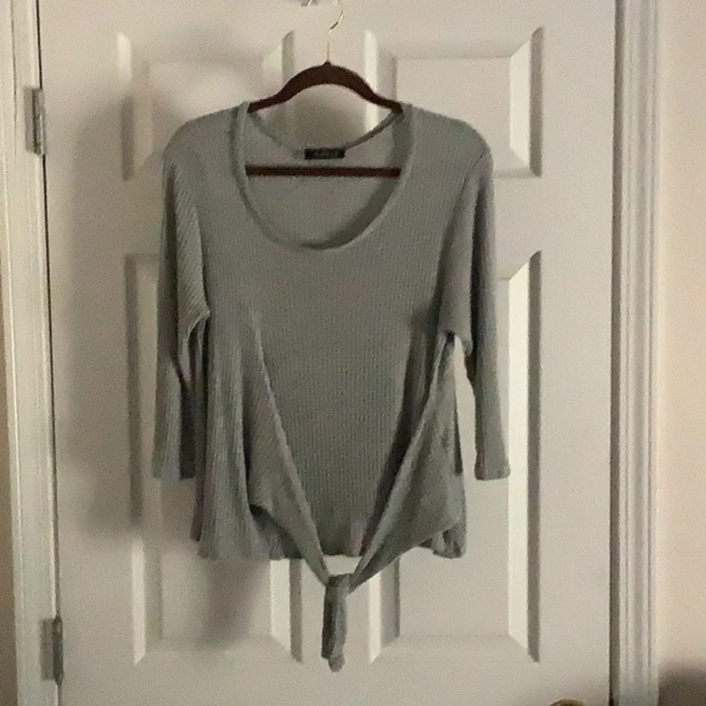 ADARA~GREY BLOUSE~SUPER SOFT~XL